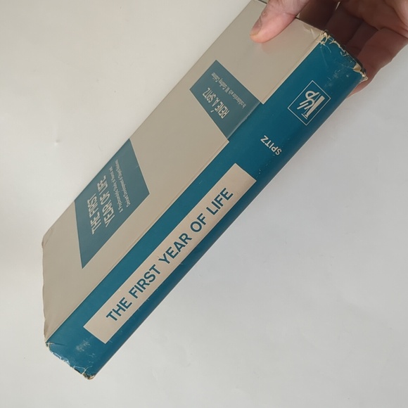 The First Year of Life - René A. Spitz - 1965 - Picture 2 of 12